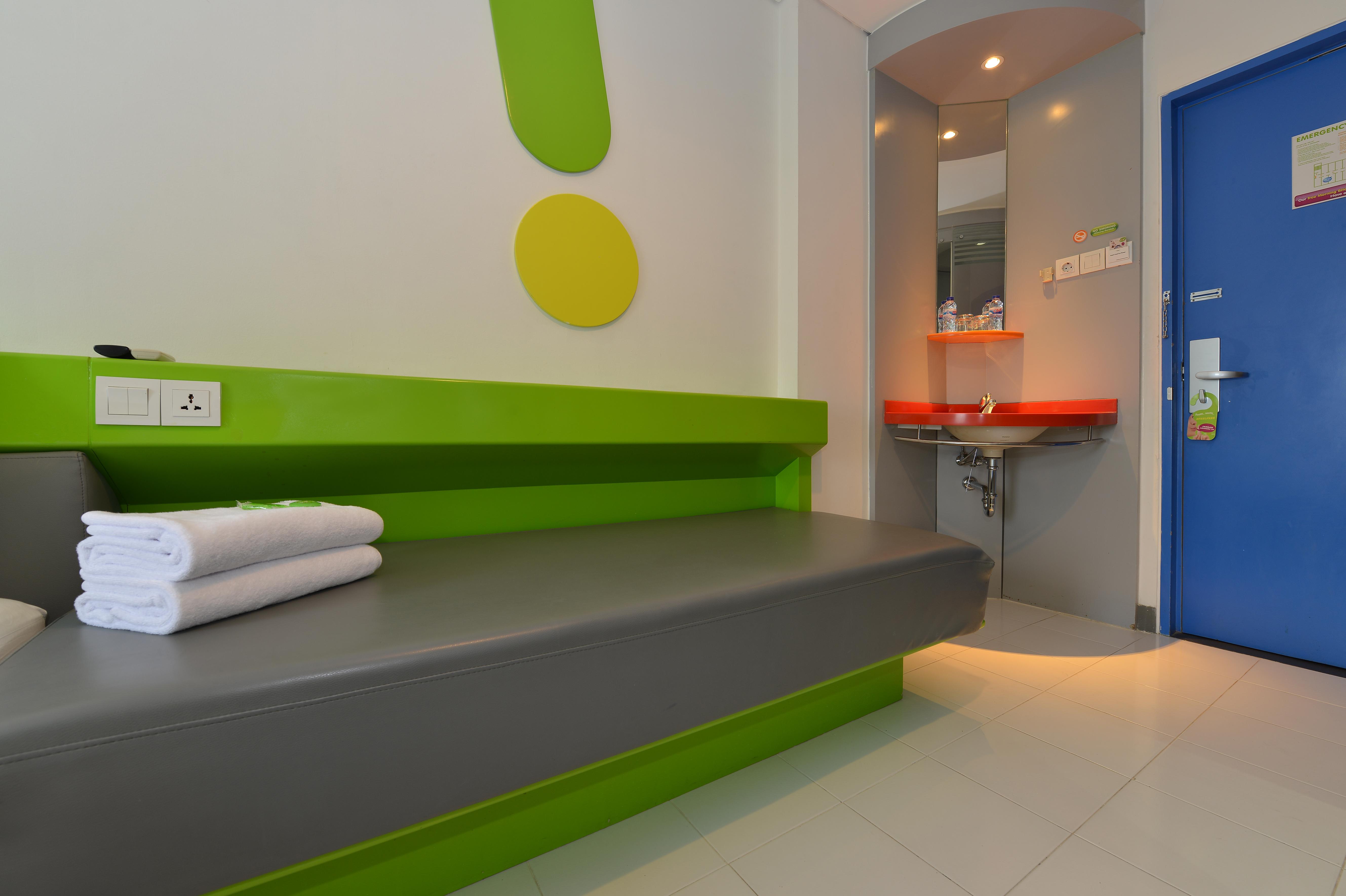 Pop! Hotel Kemang ג'קרטה מראה חיצוני תמונה