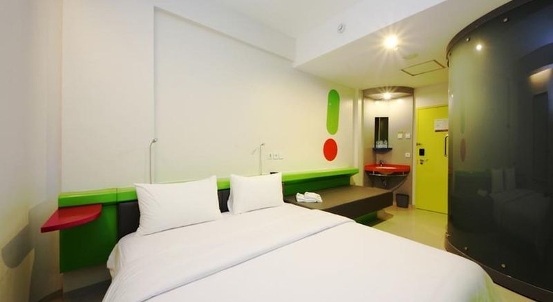 Pop! Hotel Kemang ג'קרטה מראה חיצוני תמונה